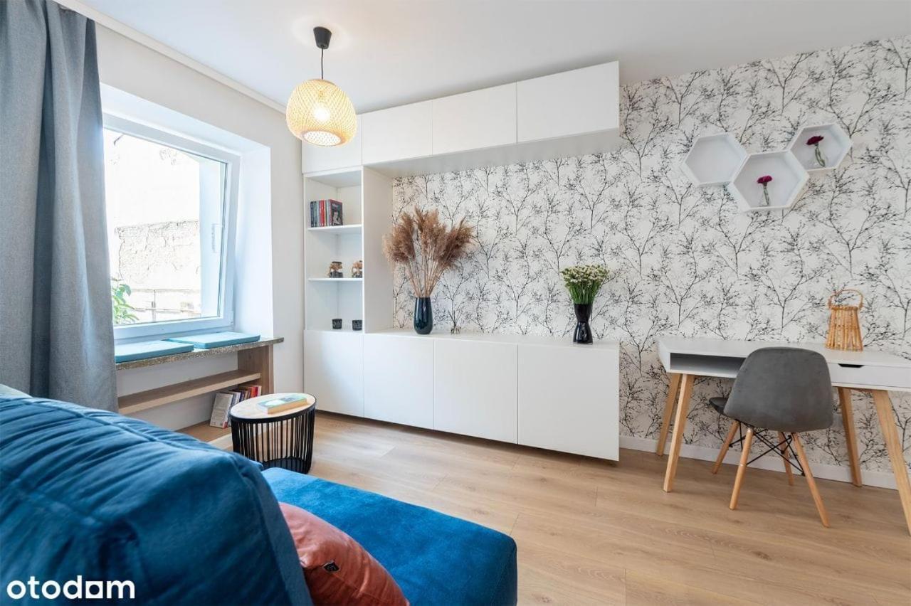 Apartament Gdanska Lägenhet Łódź Exteriör bild