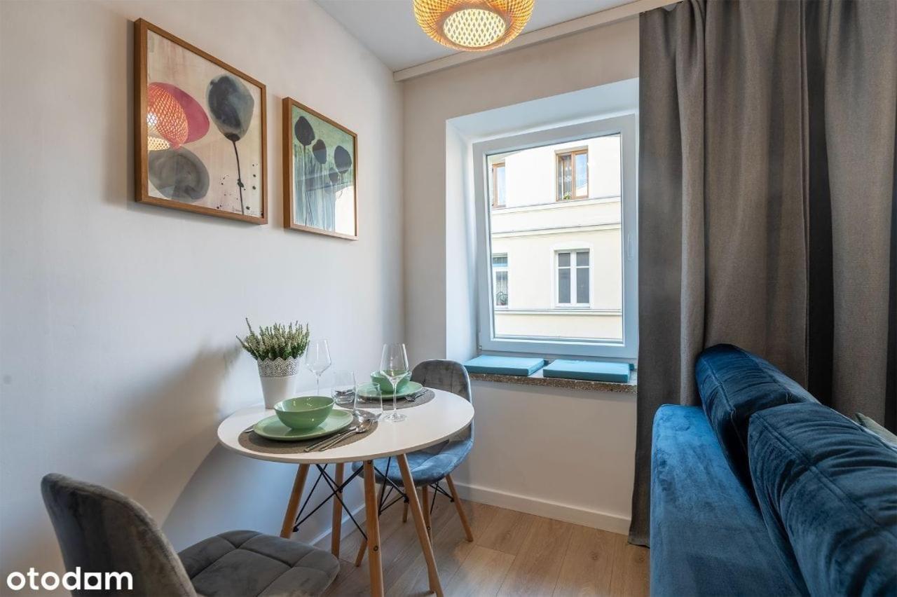 Apartament Gdanska Lägenhet Łódź Exteriör bild