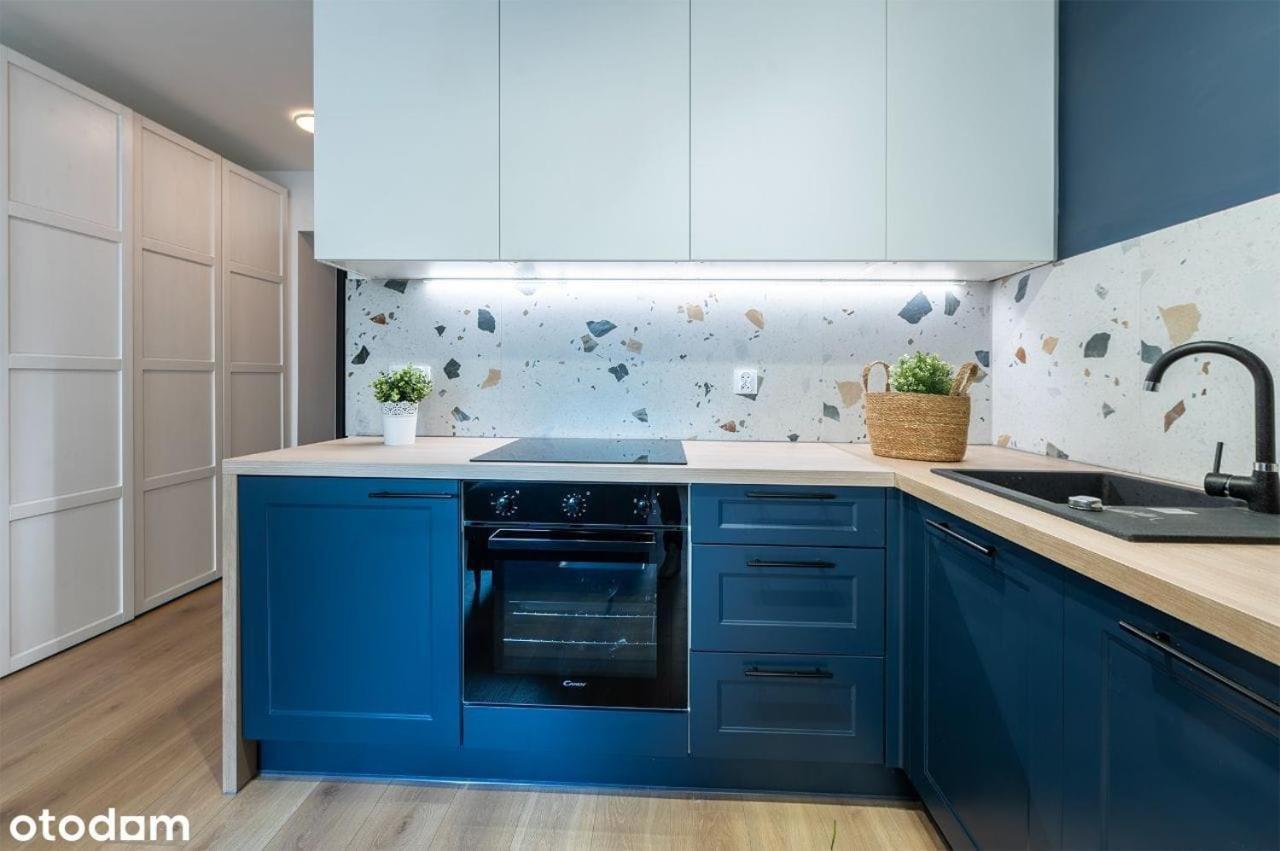 Apartament Gdanska Lägenhet Łódź Exteriör bild